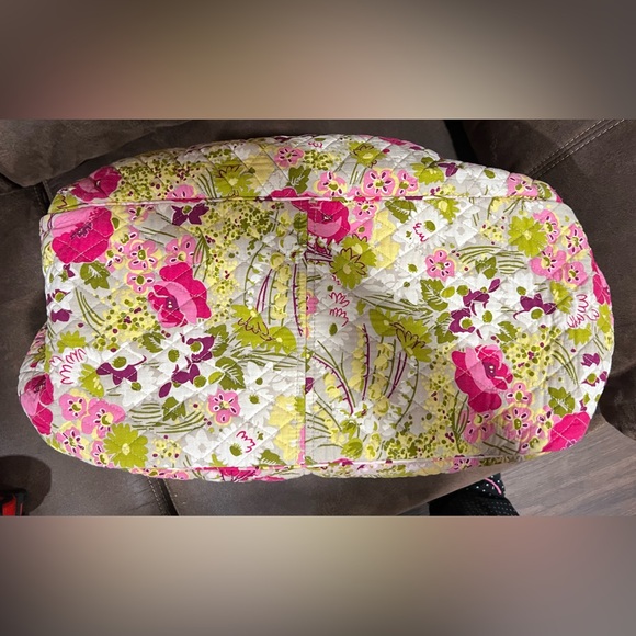 Vera Bradley “Make Me Blush” Travel tote and “Purple Bandana” Crossbody Wallet - Picture 5 of 8
